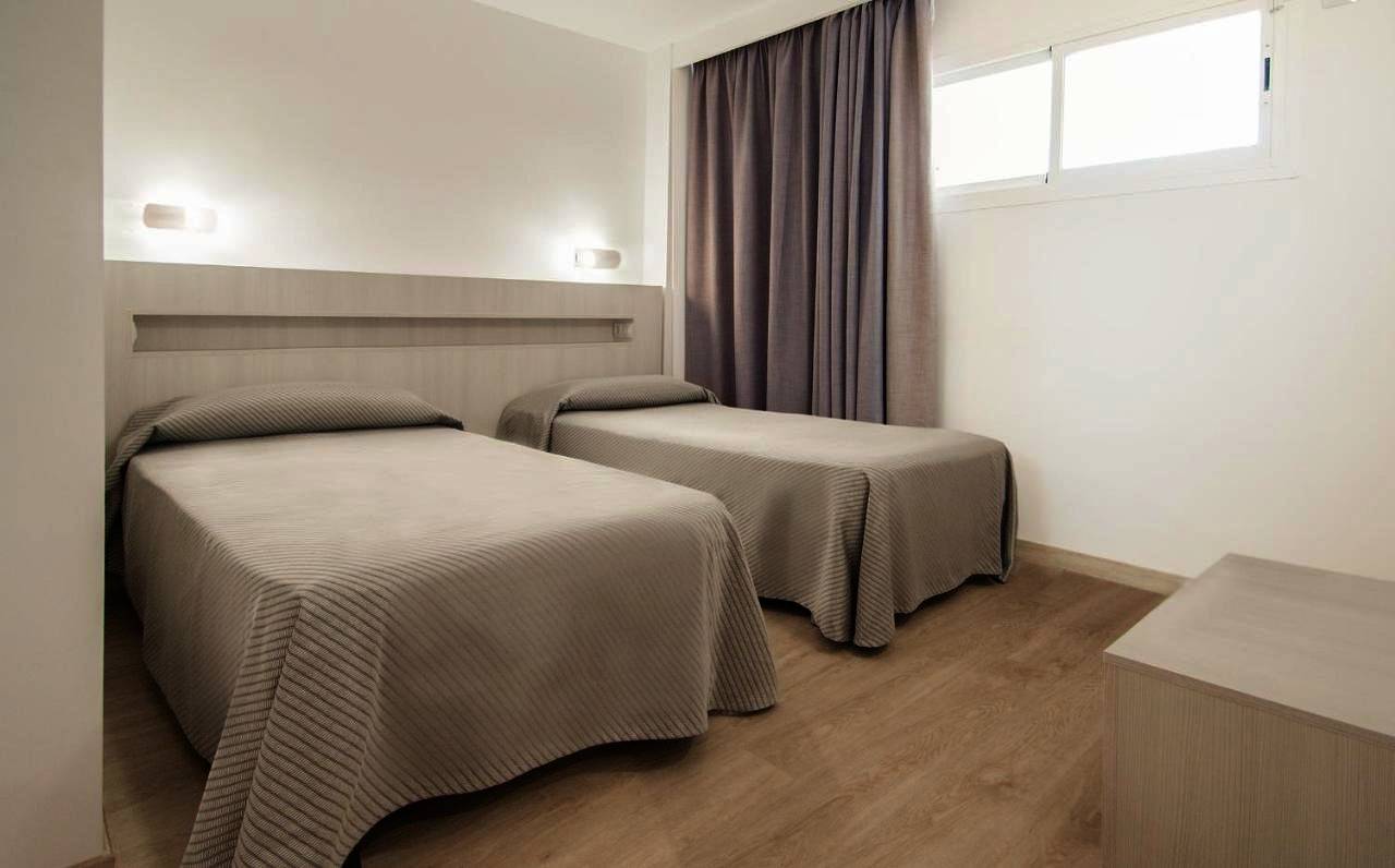 Apartamentos Sol y Vera in Mallorca Rocks (Calvià), Calvià