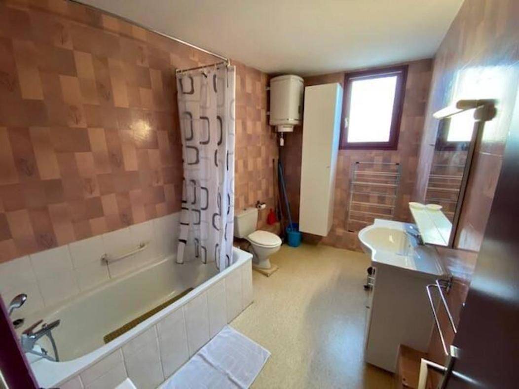 Appartement entier, Studio Apartment in Dax, Région de Dax