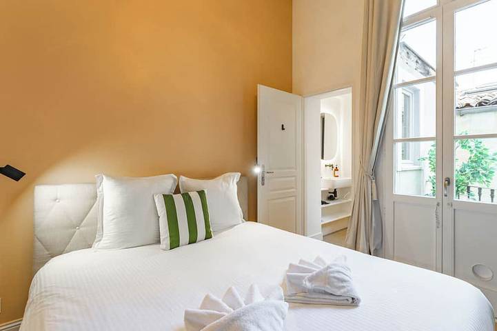 Gîte pour 2 personnes, avec balcon dans Cathedrale Saint Andre De Bordeaux - 2