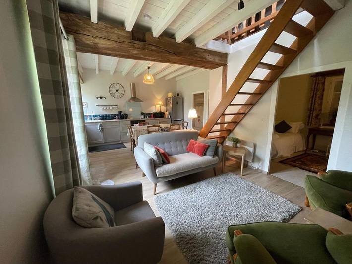 Location de vacances pour 6 personnes, avec piscine ainsi que jardin et vue à Magny-Cours - 4