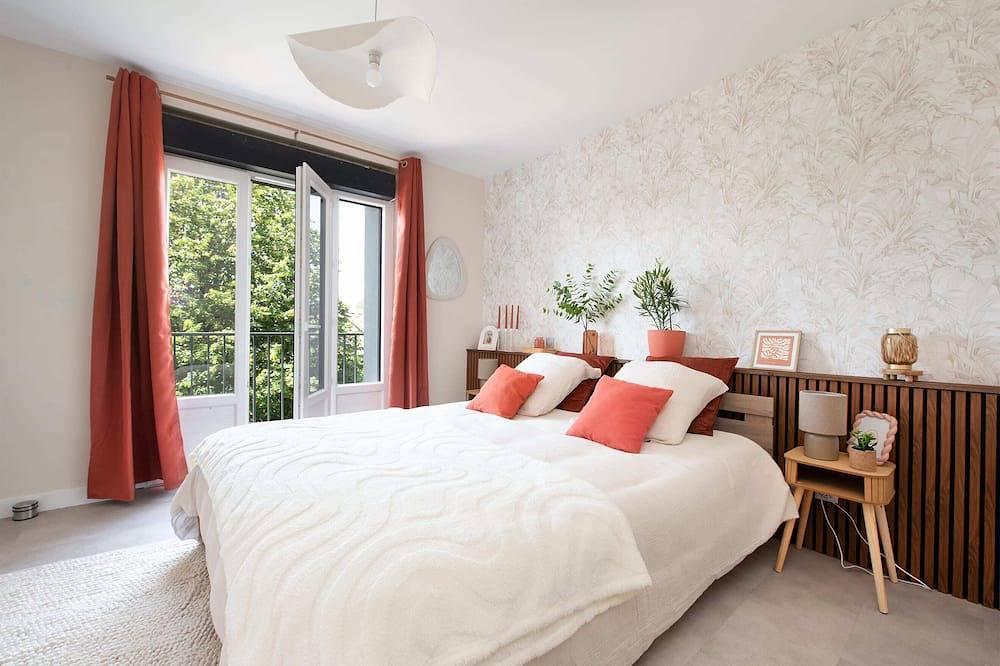 Villa de Luxe Theolina à Castres - 5 bedrooms, pool & garden in Castres, Castres region