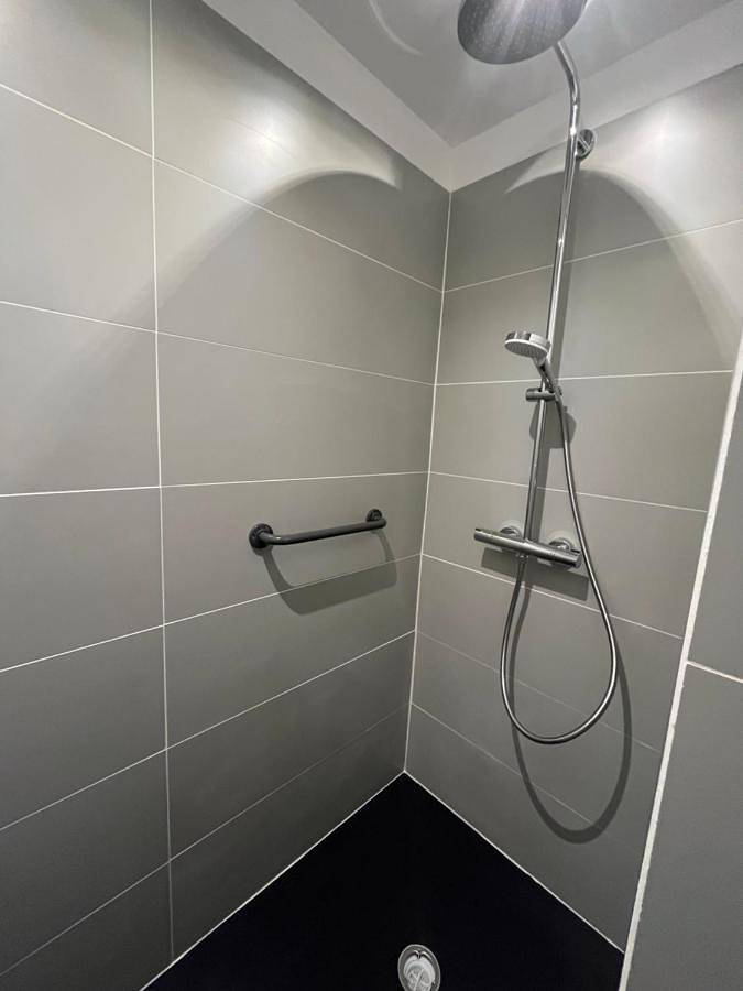 Appartement entier, One-Bedroom Apartment in Montcaret, Périgord Pourpre