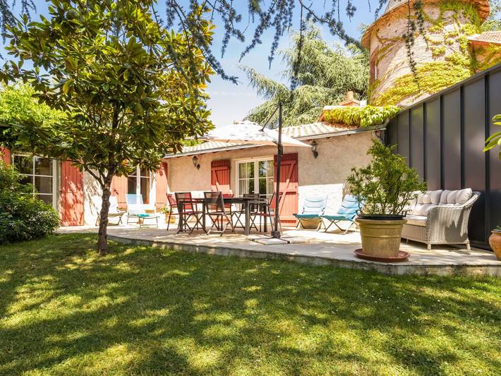 Gîte pour 5 personnes, avec jardin à La Haie-Fouassière