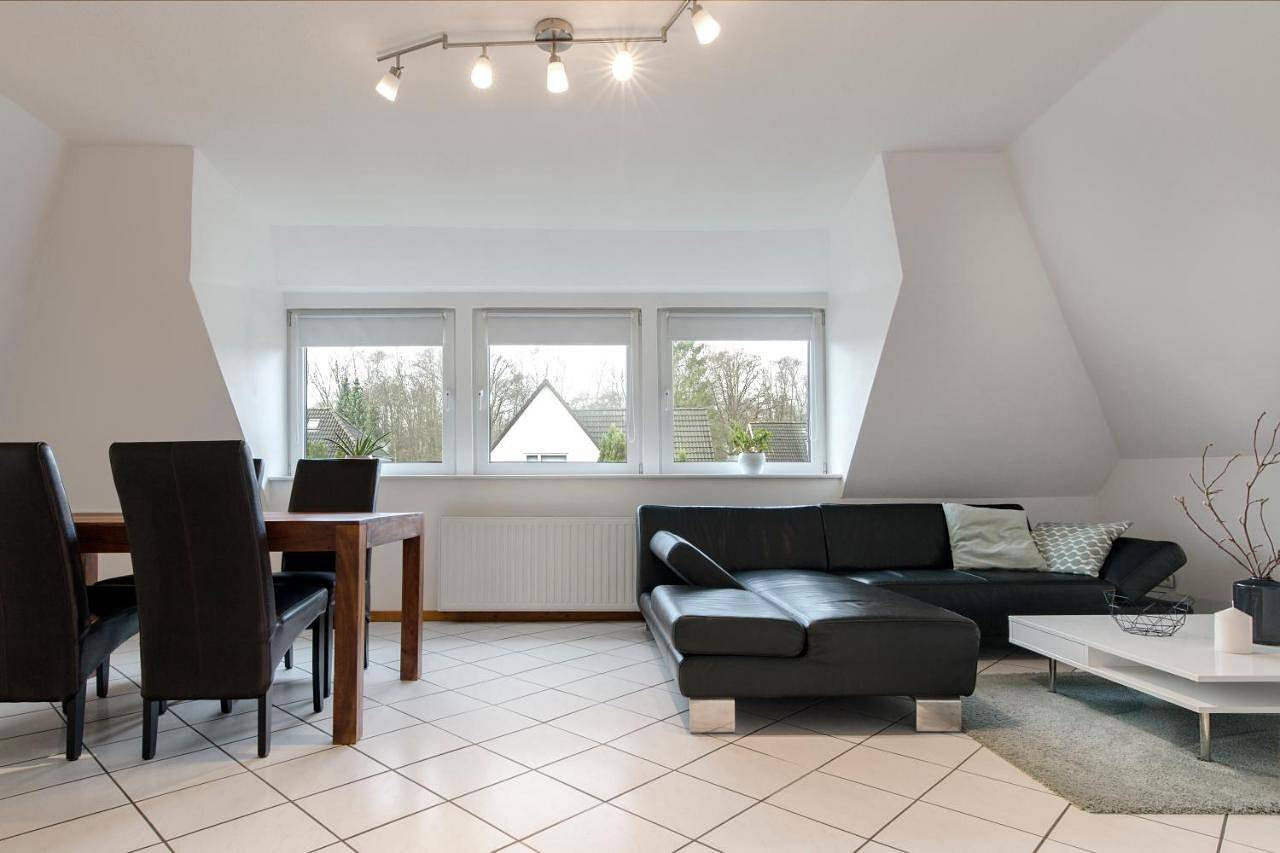 Geheel appartement, Two-Bedroom Apartment in Hamburg-Nord, Hamburg