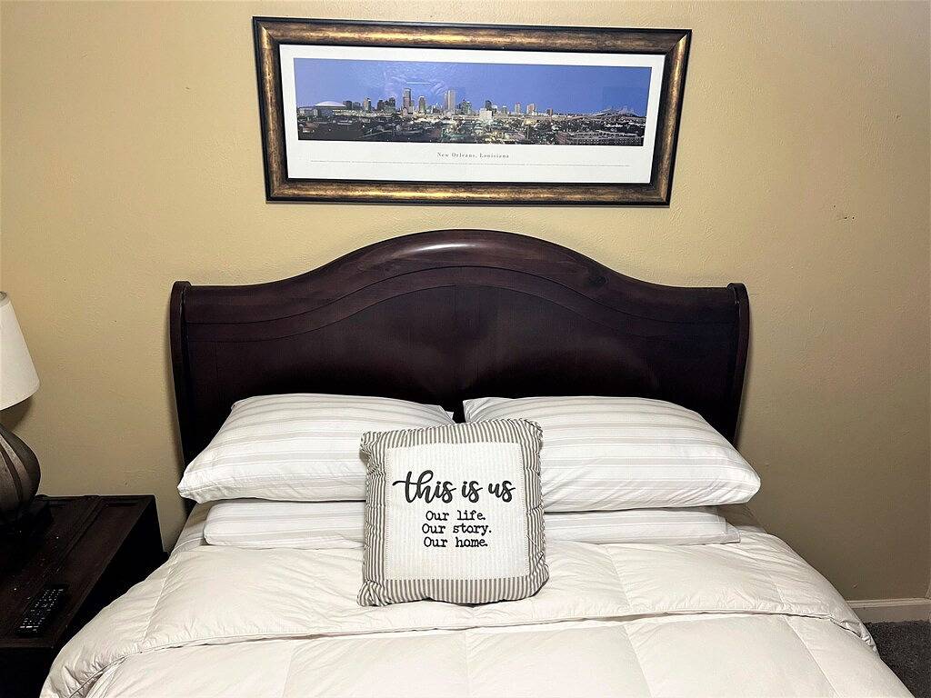 Ganze Wohnung, Glattes Downtown Condo, schnell zu Lsu,, Mid-City in Baton Rouge, East Baton Rouge Parish