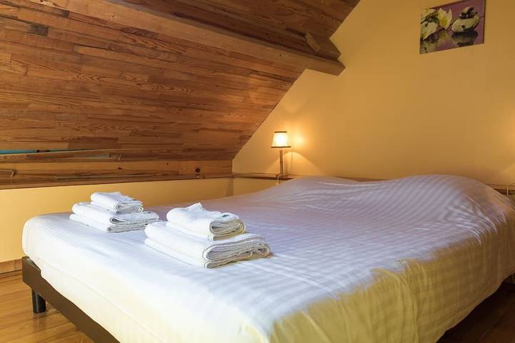 Gîte pour 4 personnes, avec piscine et terrasse, animaux acceptés à Chalais (Aquitaine) - 2