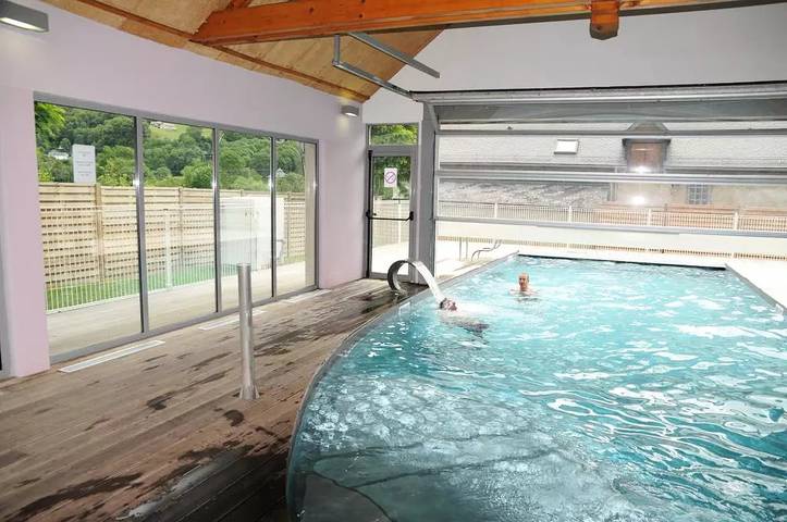 Gîte pour 8 personnes, avec piscine, animaux acceptés à Luz-Saint-Sauveur - 3
