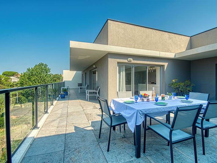 Gîte pour 7 personnes, avec terrasse à Fréjus - 2