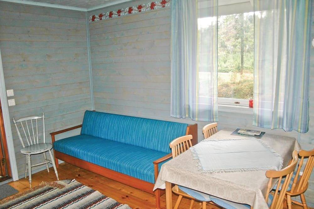 Schönes Haus in Bullaren mit Küche in Bullarebygden