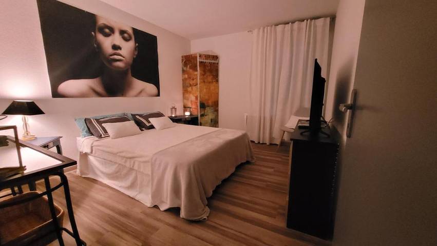 Chambre d’hôte pour 2 personnes, avec Balcon ainsi que Terrasse et Vue