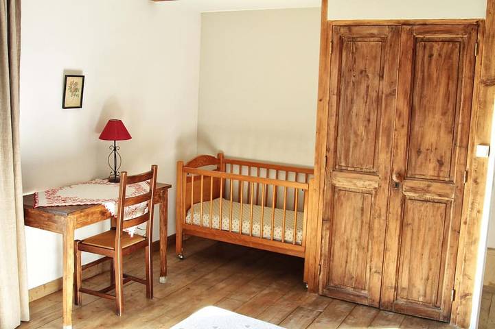 Gîte pour 2 personnes, avec piscine et jardin à Arles - 2