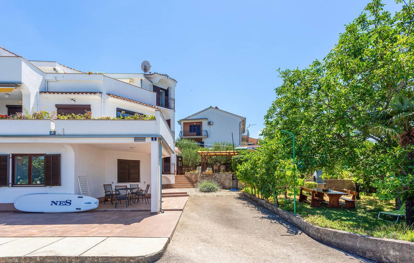 Ganze Ferienwohnung, Ferienwohnung für 3 Personen mit Terrasse in Njivice, Krk