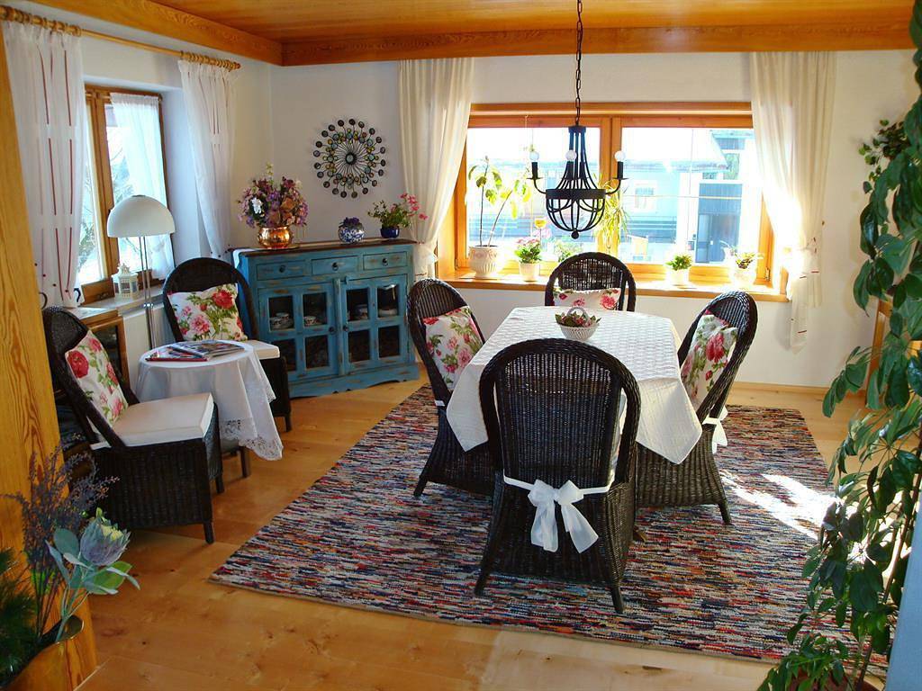 Ganze Ferienwohnung, Parkblick 1.Stock-120 qm in Oberstaufen, Bayerisch Schwaben