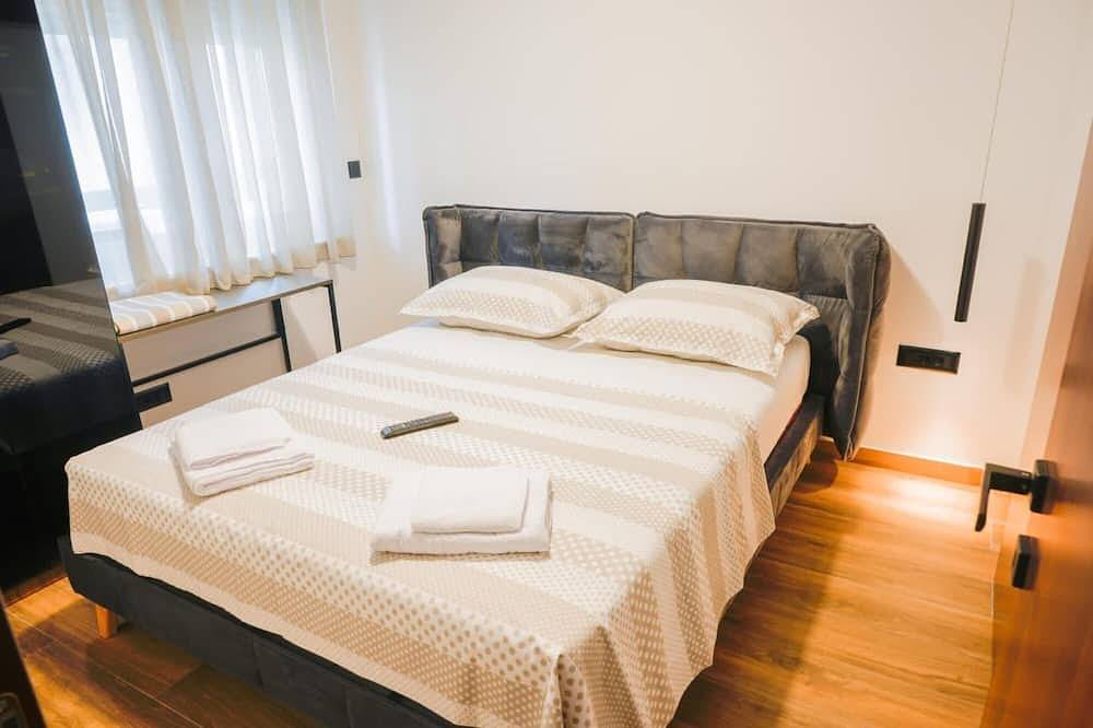 Ganze Wohnung, Modern apartment with balcony in the center in Dalmatinisches Zagora