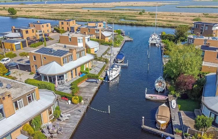 Ferienhaus für 6 Personen, mit Ausblick und Terrasse sowie Garten in Lemmer - 4