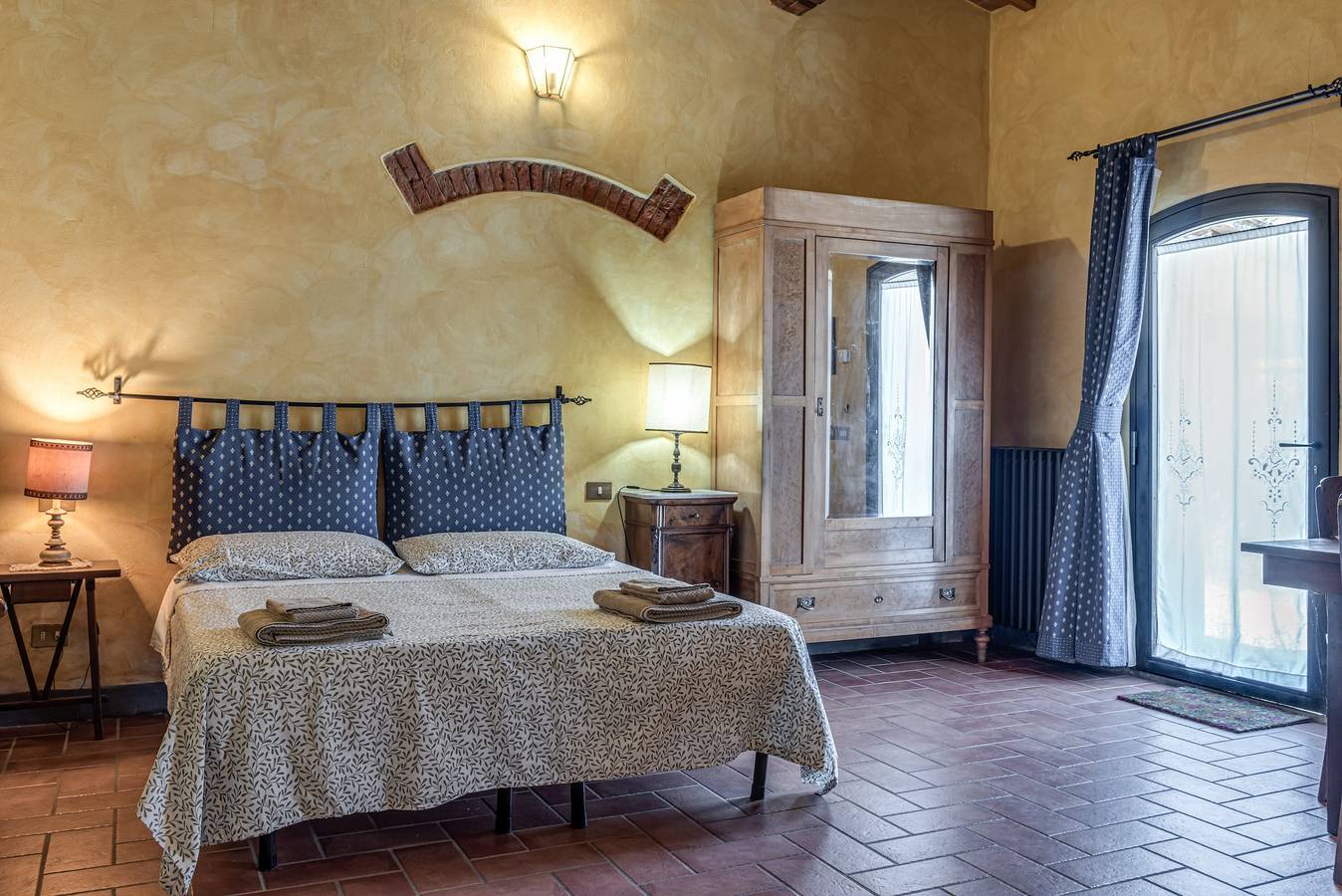 Uliveto - con piscina condivisa, Wi-Fi e aria condizionata in Pontassieve, Chianti