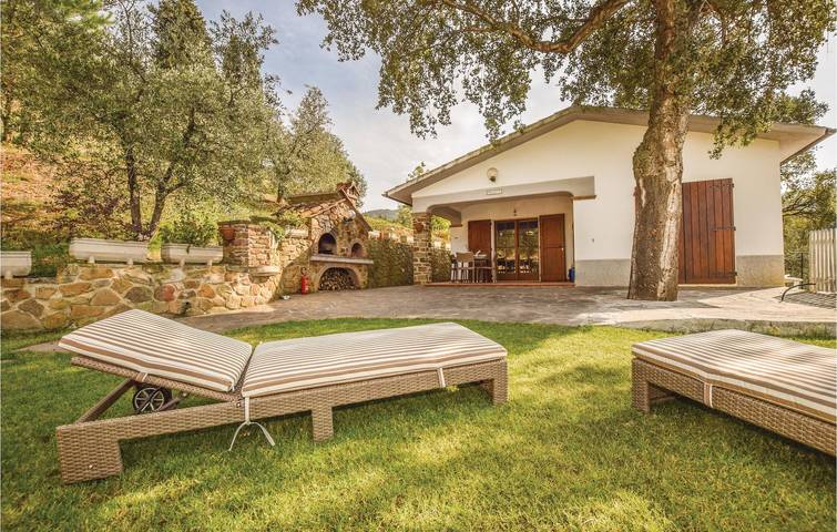 Apartamento con vistas al mar, aparcamiento y jardín. in Scarlino, Provincia de Grosseto