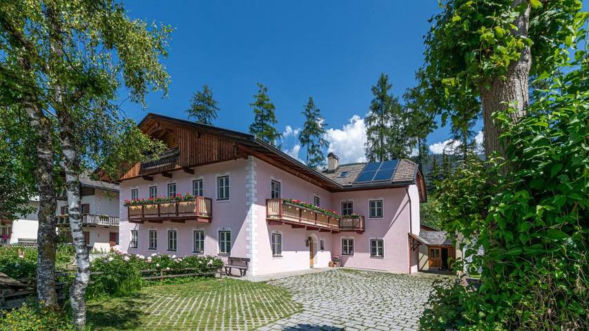 Gîte pour 4 personnes, avec jardin à Villabassa - 2