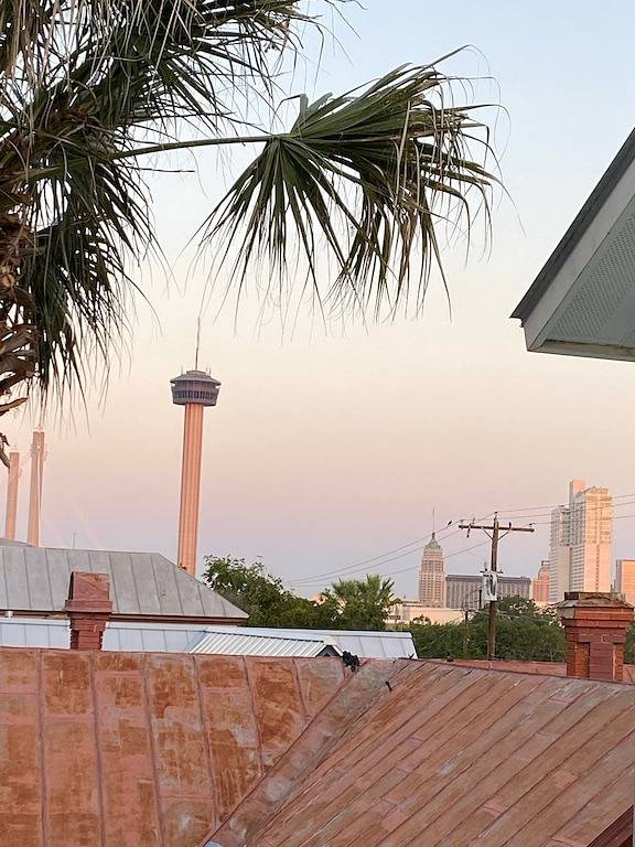 Vacation Home for 4 Guests in San Antonio, Bexar County