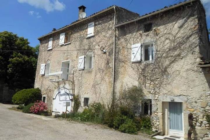 Gîte pour 6 personnes, avec Terrasse