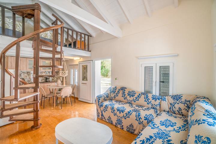 Ganze Wohnung, Ferienwohnung 'Villa Nicolas' mit Bergblick, WLAN und Klimaanlage in Korfu