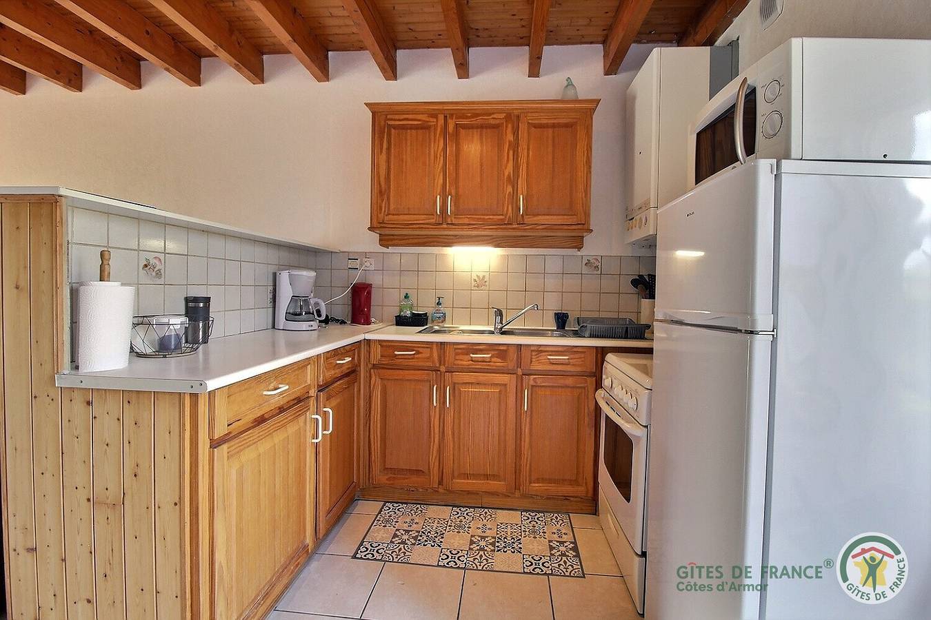 Les Hortensias in Saint-Quay-Perros, Côte de Granit Rose