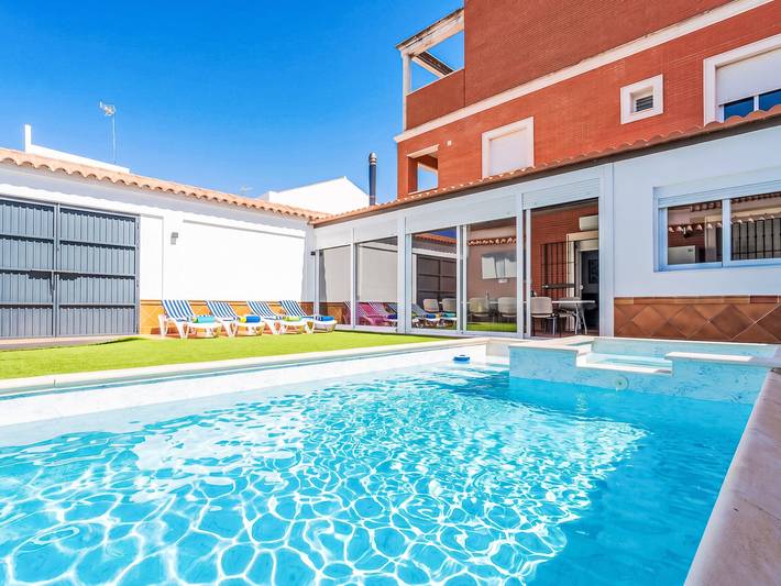 Location de vacances pour 16 personnes dans La Lantejuela