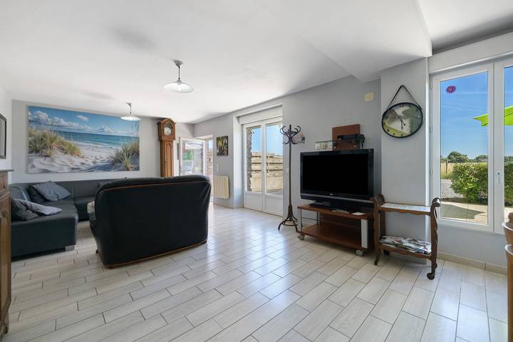 Gîte des bois - Ampia capacità in Bricqueville-sur-Mer, Coutances e dintorni