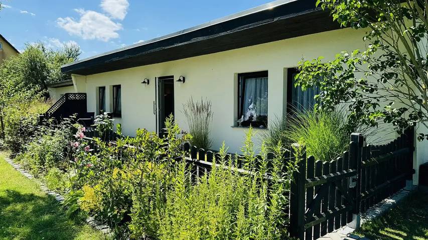 Strandhaus für 3 Personen, mit Garten, mit Haustier in Lobbe