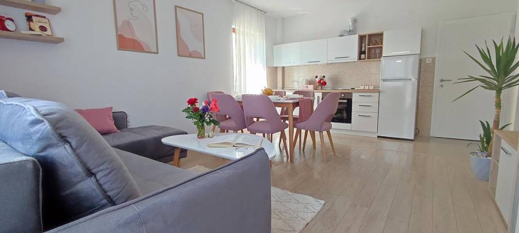 Appartement de vacances pour 3 personnes, avec terrasse et jardin