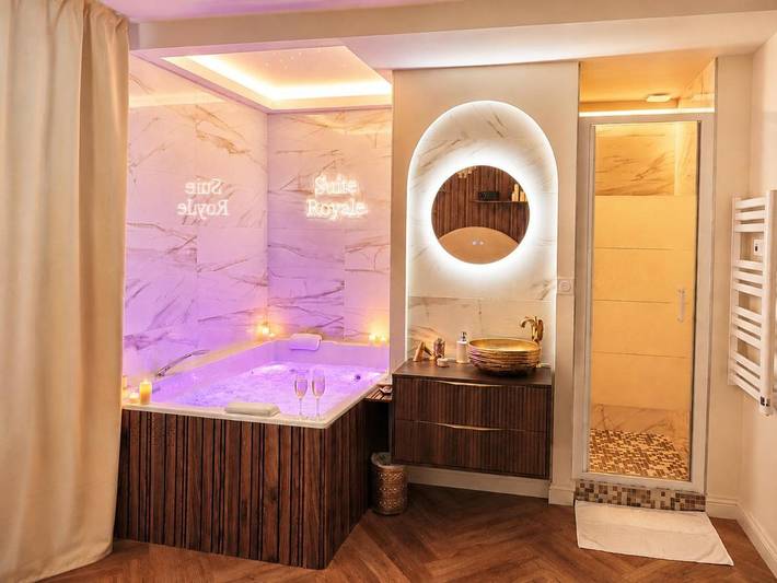 Gîte pour 2 personnes, avec jacuzzi et balcon à Puymirol
