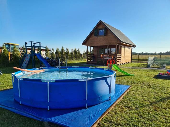 Ferienhaus für 10 Personen, mit Terrasse und Garten sowie Pool und Ausblick