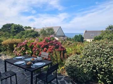 Gîte pour 8 personnes, avec vue et jardin à Beuzec-Cap-Sizun