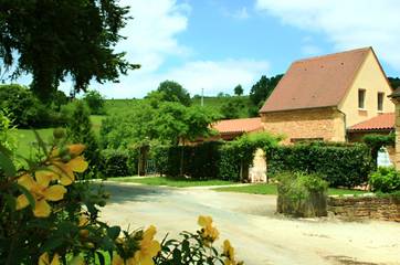 Gîte pour 2 personnes, avec piscine ainsi que terrasse et jardin, animaux acceptés à Sarlat-la-Canéda