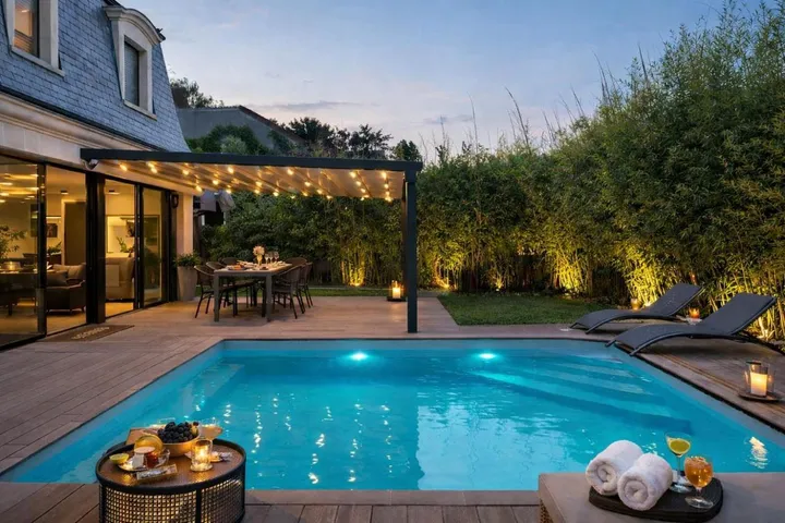 Villa für 8 Personen, mit Garten und Ausblick sowie Pool, mit Haustier - 1
