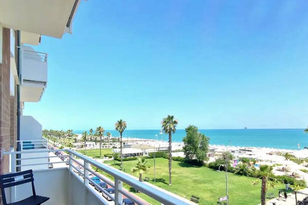 Apartamento entero, [Sea View] Raffinata Dimora Wi-Fi Clima in Porto Sant'Elpidio, Provincia de Fermo