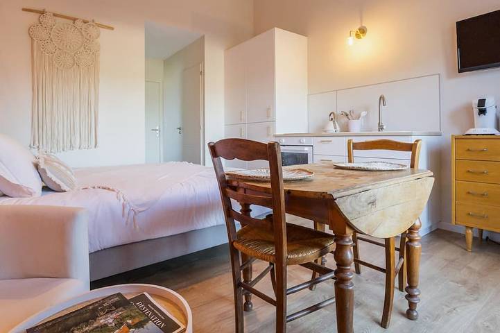 Gîte pour 2 personnes, avec jardin et piscine à Port-Saint-Père - 3