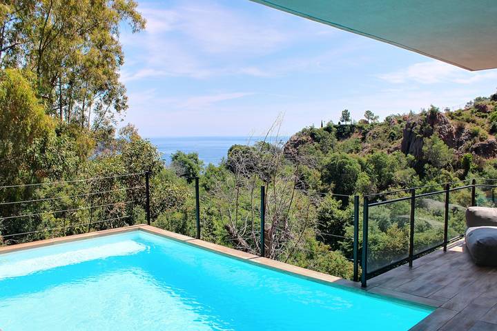 Gîte pour 7 personnes, avec piscine dans les Alpes maritimes - 4