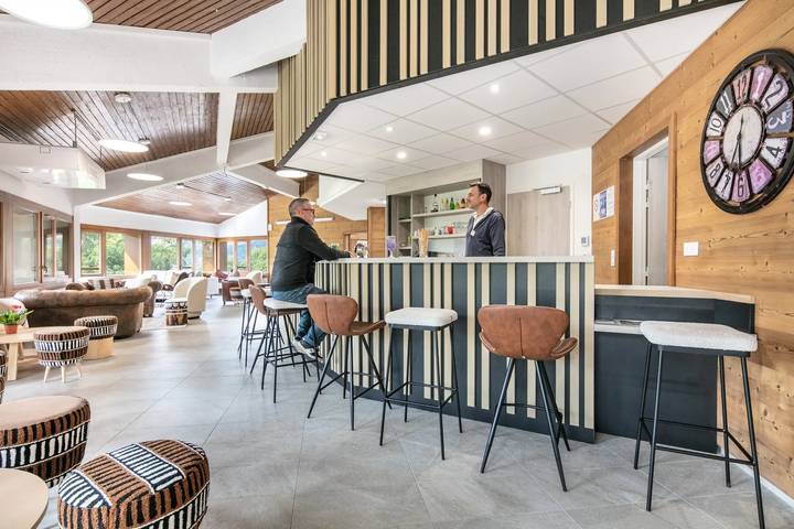 Ganze Wohnung, Ferienwohnung "Etage" 2 Schlafzimme 7 Personen in Saint-Léger-les-Mélèzes, Nationalpark Écrins