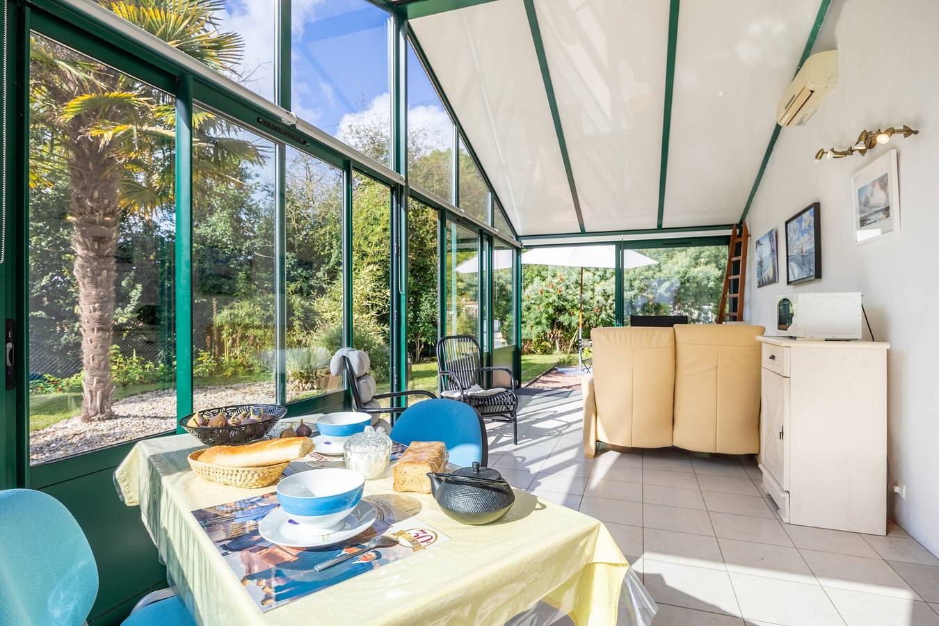 Ferienhaus 'Du Peintre' mit privater Terrasse, Wlan und Klimaanlage in Challans, Loire-Tal