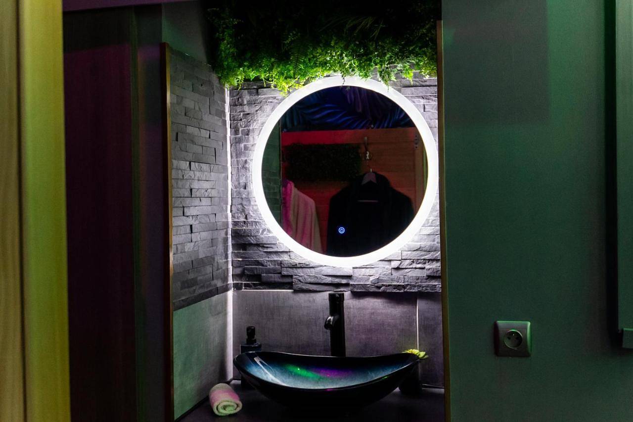 Appartement entier, Opale Spa - Jacuzzi et sauna privatifs in Mons-en-Barœul, Région de Lille