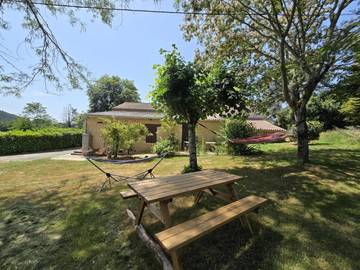 Gîte pour 2 personnes, avec jardin à Siorac-en-Périgord