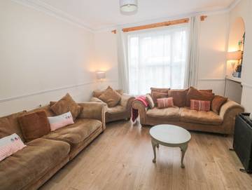 Cottage for 9 People in Devon, South West England, Photo 4