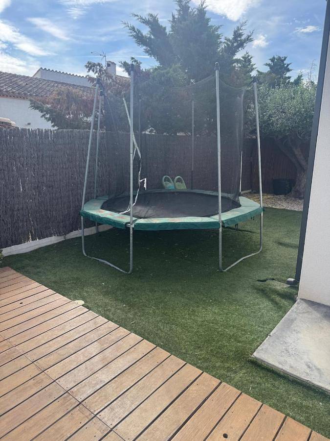 Location de vacances pour 10 personnes, avec terrasse ainsi que piscine et jardin, animaux acceptés à Villeneuve-de-la-Raho - 3