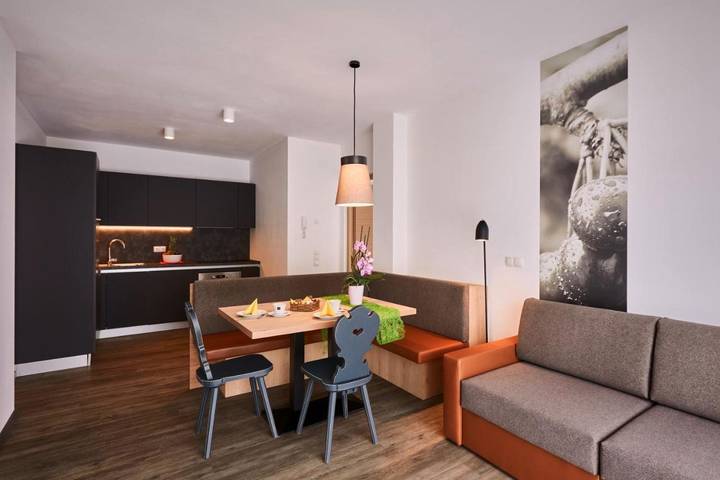 Gîte pour 5 personnes, avec piscine ainsi que sauna et jardin, adapté aux familles à Chiusa - 4