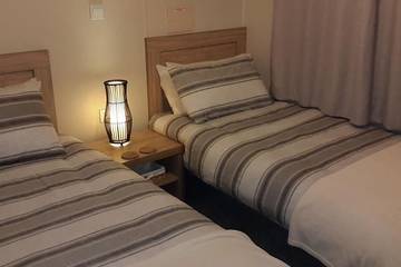 Holiday Home for 6 People in Hastings, High Weald, Photo 4