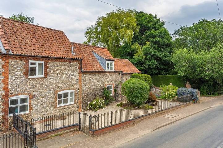 Hytte for 8 personer, med hage, dyr tillatt - 1