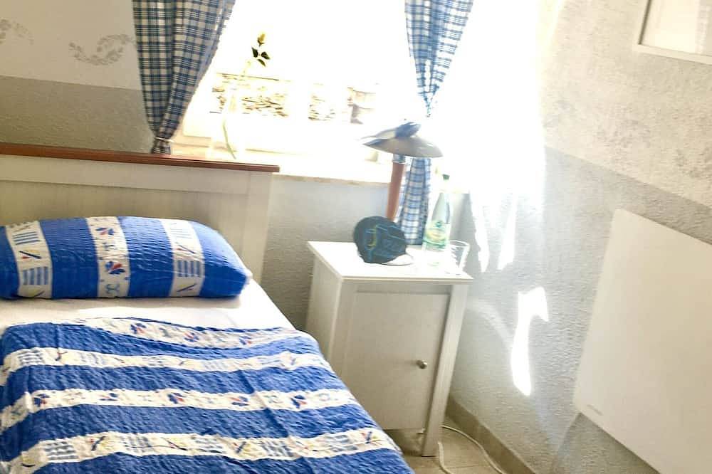 Ganze Wohnung, Fewo in Brauneberg mit 2 Sz, großem Schiefer-Wohnraum, grünem Innenhof,  Mosel in Brauneberg, Bernkastel-Kues & Umgebung