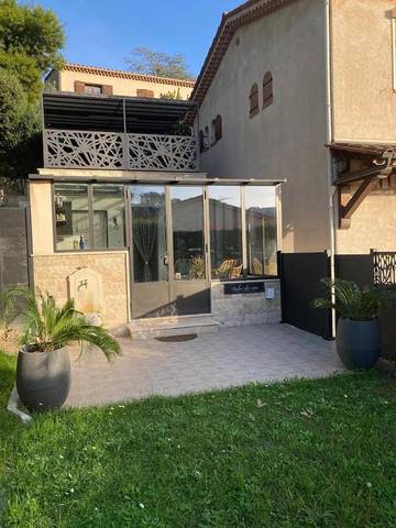 Cottage pour 2 personnes, avec terrasse à Pégomas
