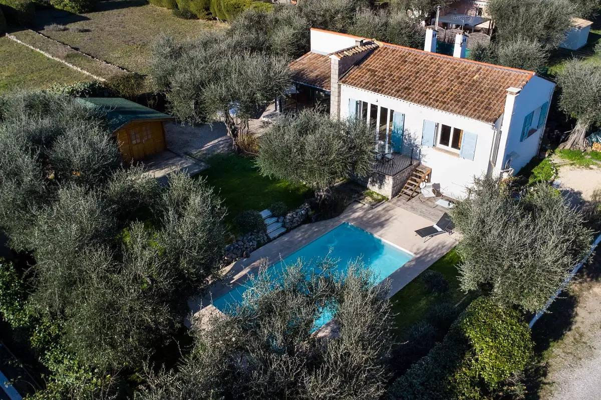 Casa tranquila, Piscina, Cerca de Cannes in La Roquette-sur-Siagne, Region de Cannes